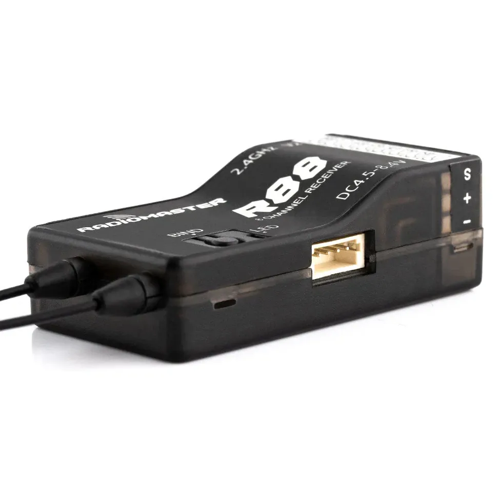 Radiomaster R88 V2 2.4GHz 8CH PWM/SBUS Receiver
