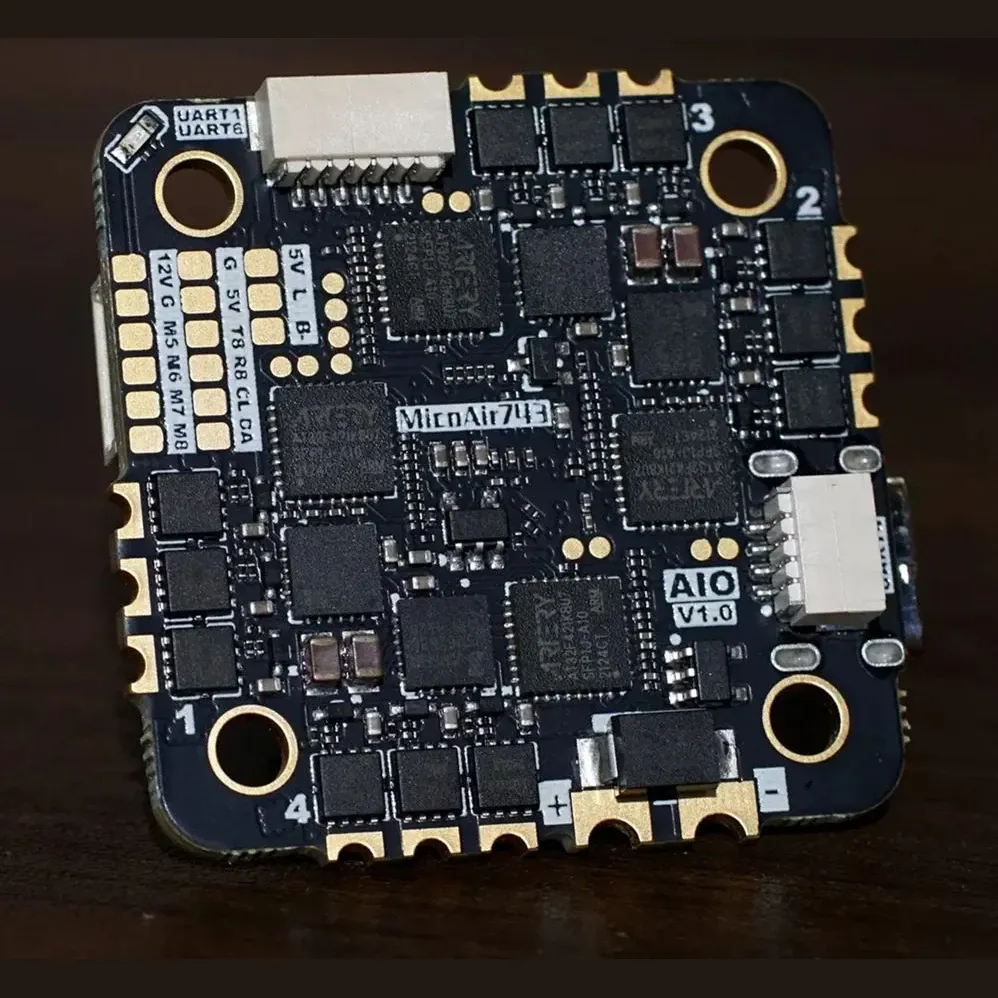 MicoAir H743 AIO 35A AM32 Flight Controller & ESC (25×25)