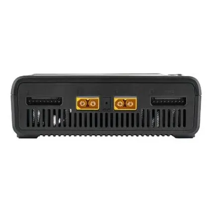ToolkitRC M8D 1-8S 1600W 50A Touchscreen Charger