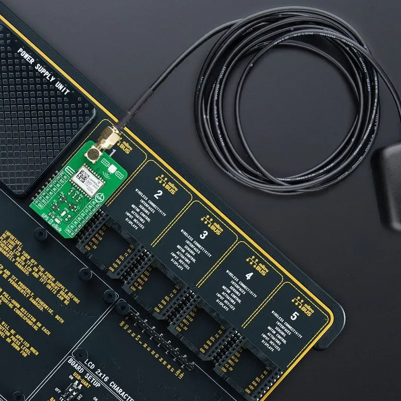 MIKROE GPS 6 Click A2200-A Receiver Board